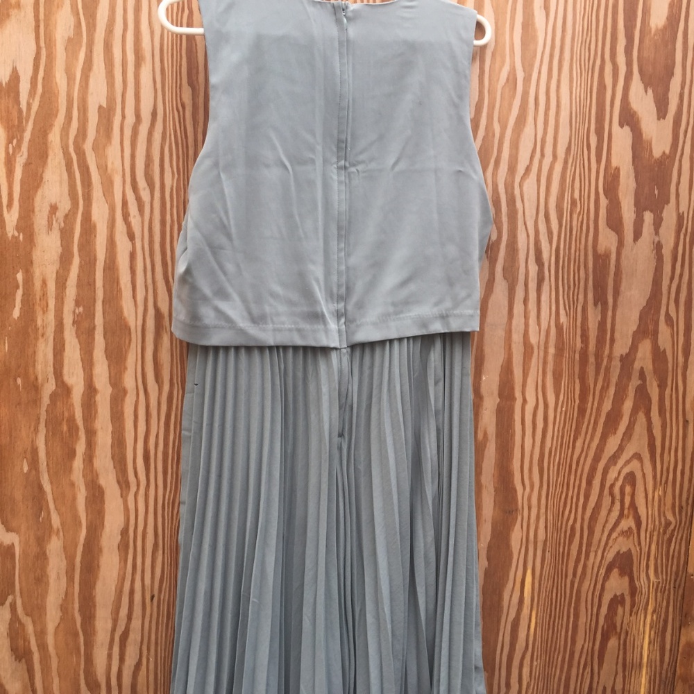 H&M Pleated Dress - Picture 4 of 4